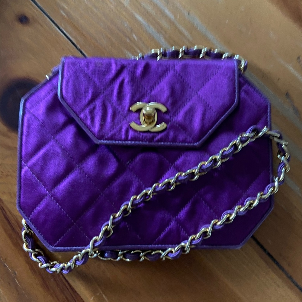 Vintage Chanel handbag